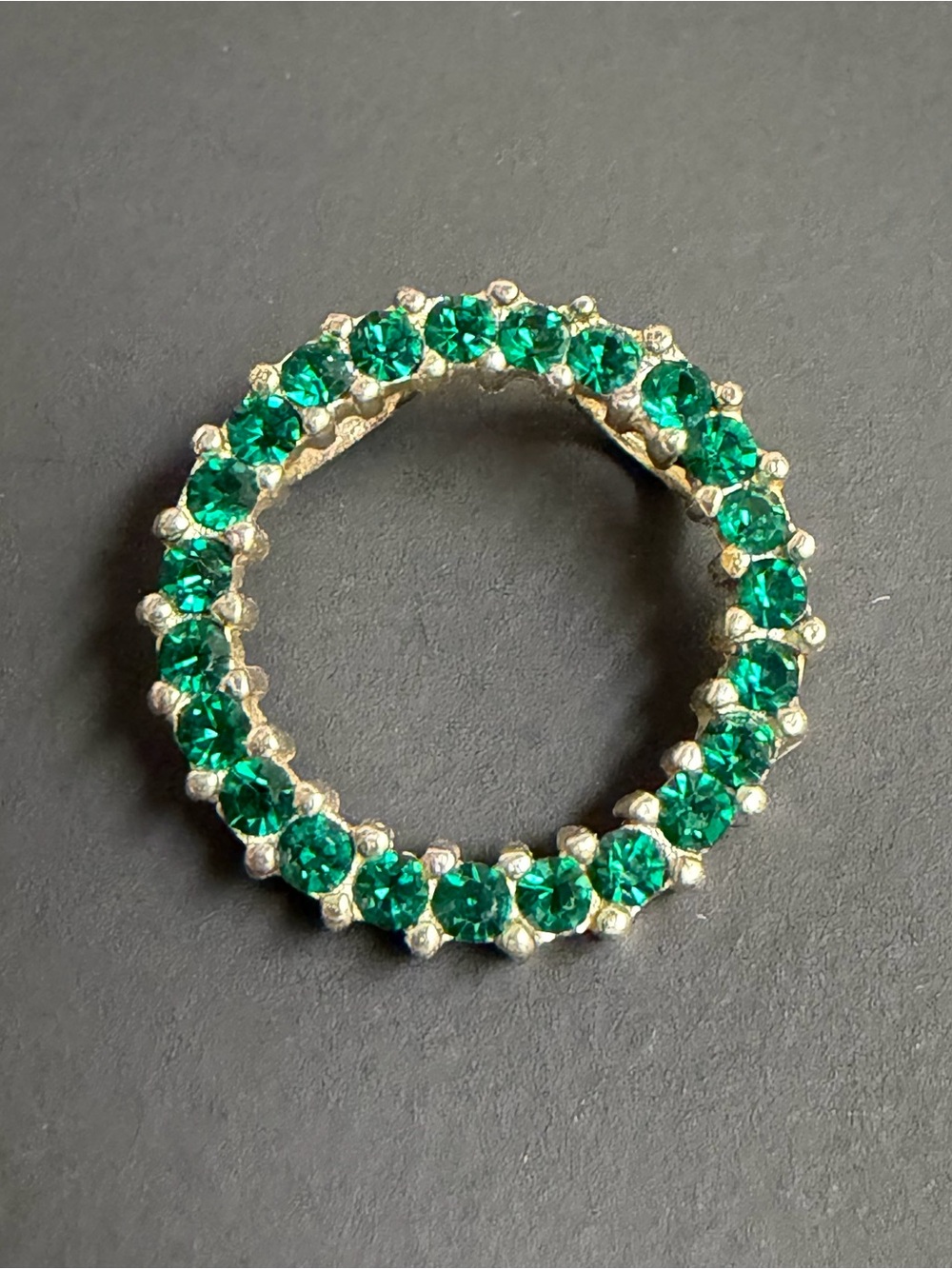 925 SS Emerald Green Crystal Circle Pendant Necklace Charm 1 gram